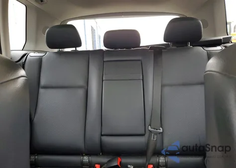 2014 Mercedes-Benz Glk 350 z USA, uszkodzony, nr VIN WDCGG5HB7EG218913